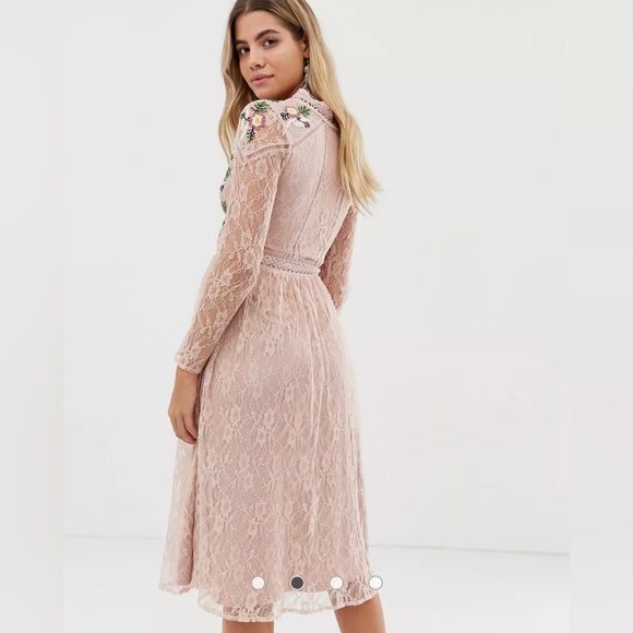 ASOS - Frock and Frill prairie lace midi dress with embroidered flowers in rose - Picture 3 of 5